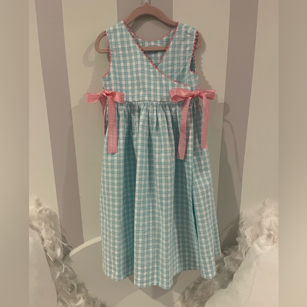 🎀 🎀Claire and Charlie Preppy Plaid Wrap Dress With Side Ties. Size 5 🎀🎀